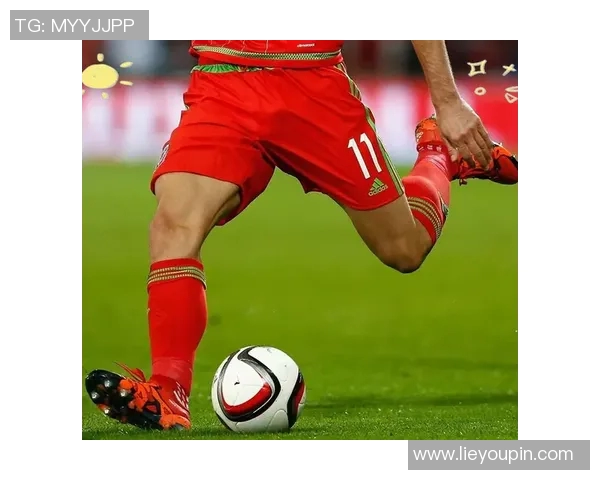 足球明星如何穿着足球袜提升比赛表现与舒适度揭秘